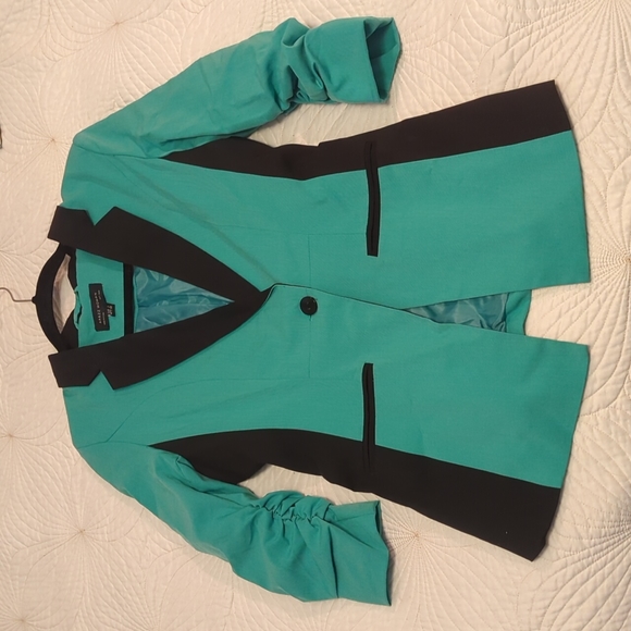 Color block fitted blazer - Picture 2 of 3